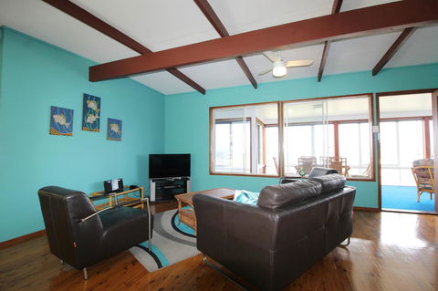 Bally High, 20 Dulconghi Street - Accommodation Fremantle 14