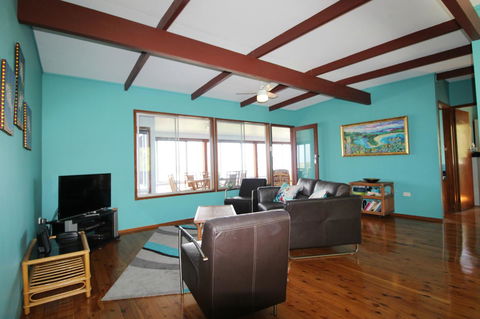 Bally High, 20 Dulconghi Street - Accommodation Fremantle 13