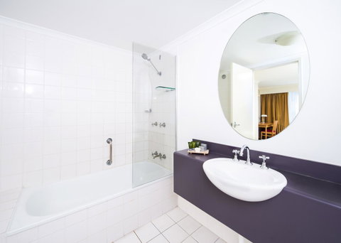 Mantra On Northbourne - Accommodation Fremantle 14