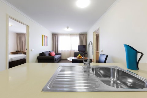 Ramada Encore Belconnen - Accommodation Fremantle 7