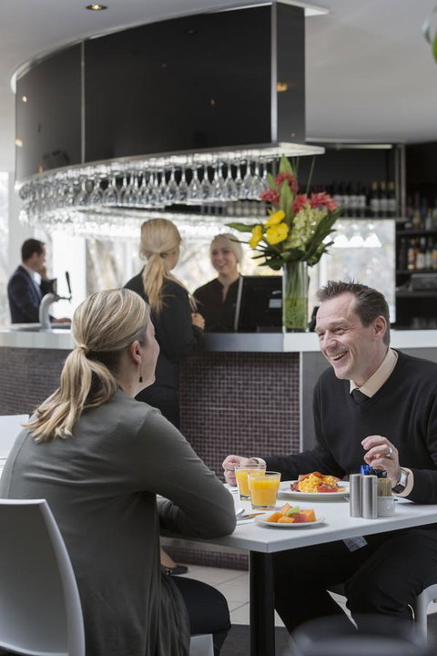 Ramada Encore Belconnen - Accommodation Fremantle 1
