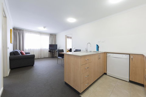 Ramada Encore Belconnen - Accommodation Fremantle 6