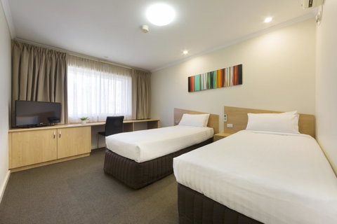 Ramada Encore Belconnen - Accommodation Fremantle 5