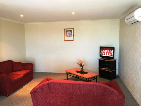 Heritage House Motel & Units - Accommodation Fremantle 30