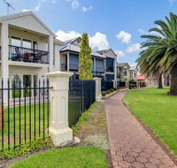 Port Adelaide Harbourside House - Accommodation Fremantle