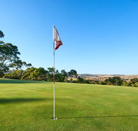 New Terry Hotel  Golf Resort - Accommodation Fremantle