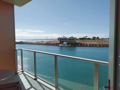 Wallaroo Marina Executive Apartments - Accommodation Fremantle 0