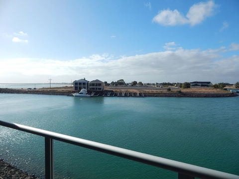 Wallaroo Marina Executive Apartments - Accommodation Fremantle 18