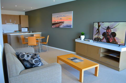 Wallaroo Marina Luxury Apartment - Accommodation Fremantle 9