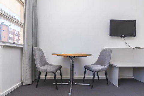Hi 5 Glenelg Studio Apartment - Accommodation Fremantle 4