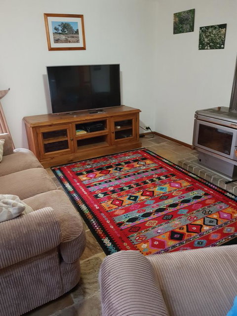 Frog Song At Willunga - Accommodation Fremantle 11