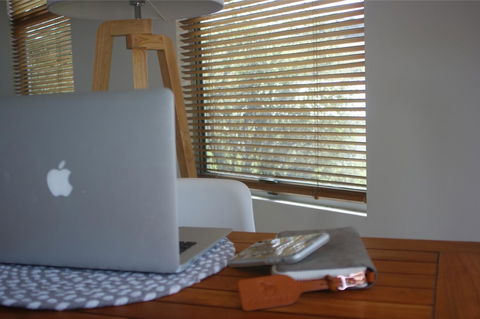 S T U D I O 22 Peaceful Retreat With Garden Views - Accommodation Fremantle 14