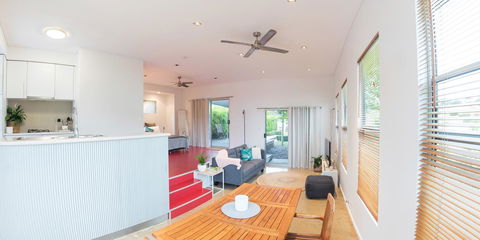 S T U D I O 22 Peaceful Retreat With Garden Views - Accommodation Fremantle 1