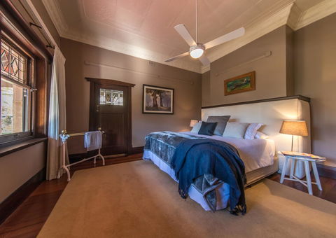 The Tudor House - Accommodation Fremantle 2