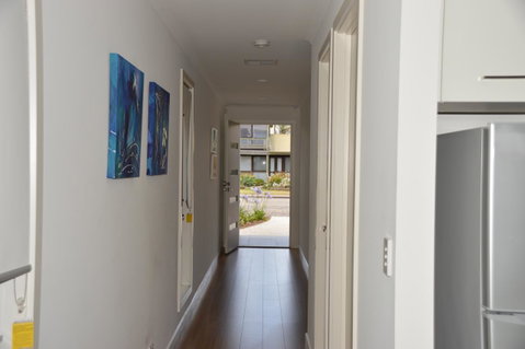 Eastern Breeze - Accommodation Fremantle 7