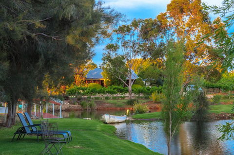 Stonewell Cottages And Vineyards - Accommodation Fremantle 16