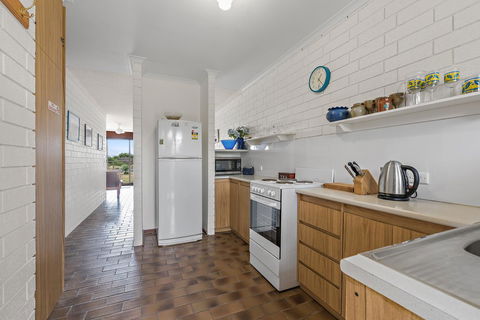 Sun & Surf Aldinga Beach Apartment - Accommodation Fremantle 7