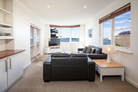 Bay 10 - Suites And Apartments - Accommodation Fremantle 33