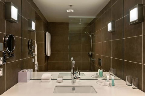 Hilton Adelaide - Accommodation Fremantle 13