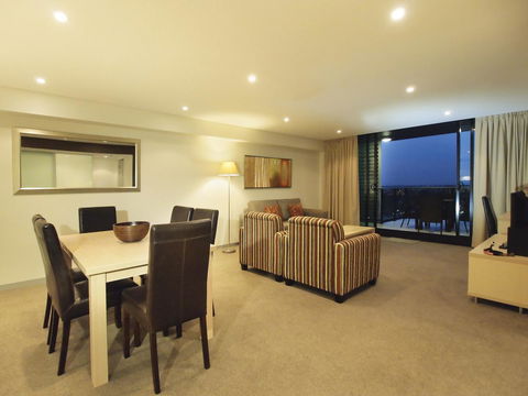Oaks Adelaide Horizons Suites - Accommodation Fremantle 12