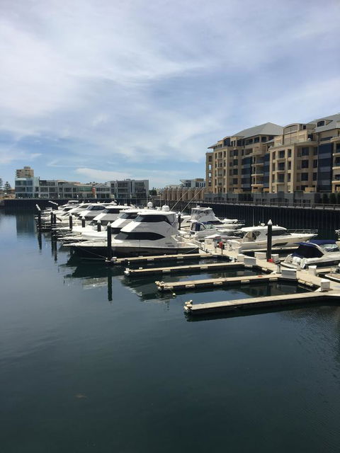 Glenelg Beach Studio - Accommodation Fremantle 2