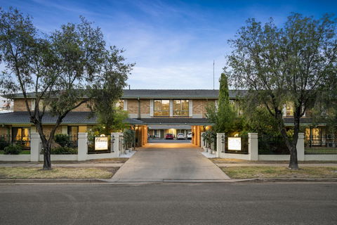 Garden City Motor Inn - Accommodation Fremantle 0