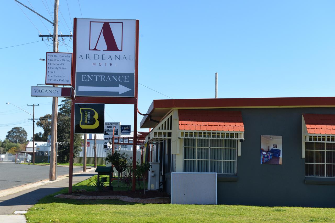 West Wyalong NSW Accommodation Fremantle