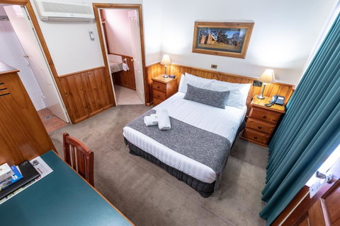 Astor Inn - Accommodation Fremantle 2