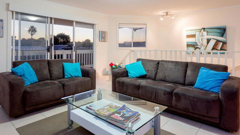 Rocks Beach House Victor Harbor - Accommodation Fremantle 5