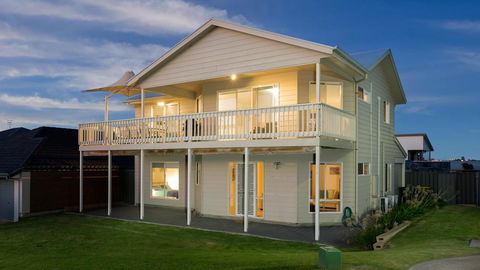 Rocks Beach House Victor Harbor - Accommodation Fremantle 4