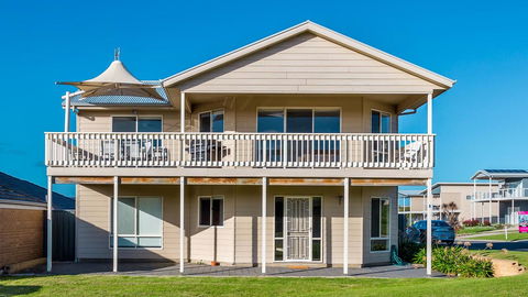 Rocks Beach House Victor Harbor - Accommodation Fremantle 9