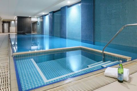 Oaks Glenelg Plaza Pier Suites - Accommodation Fremantle 10