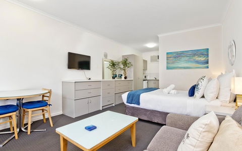Glenelg Oasis Studios - Accommodation Fremantle 1
