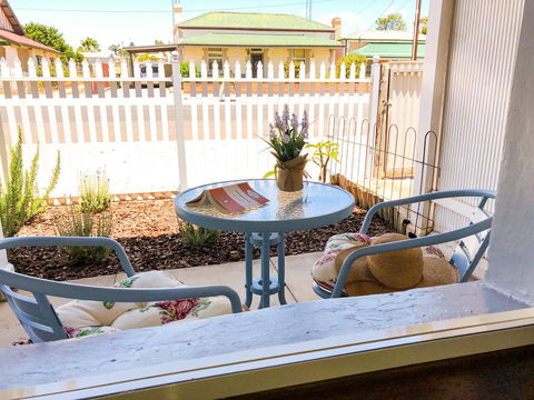 Inglenook Cottage - Accommodation Fremantle 13