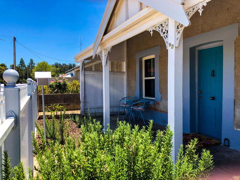 Inglenook Cottage - Accommodation Fremantle 0