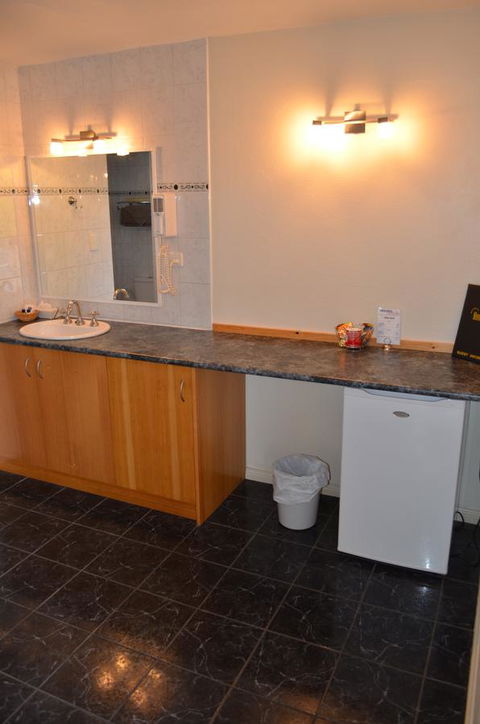 Arkana Motor Inn & Terrace Apartments - Accommodation Fremantle 37