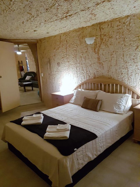 Underground Gem - Accommodation Fremantle 2