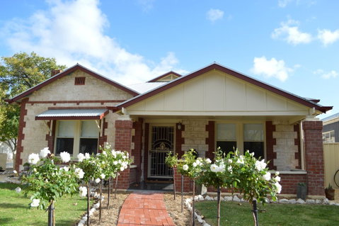 Two Cow Cottage Bed & Breakfast - Accommodation Fremantle 1
