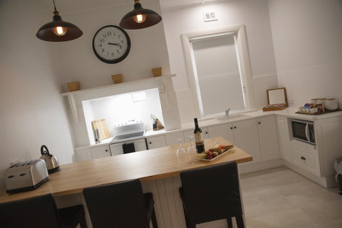 Two Cow Cottage Bed & Breakfast - Accommodation Fremantle 33