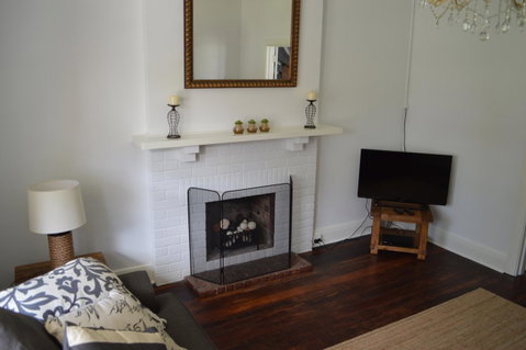 Two Cow Cottage Bed & Breakfast - Accommodation Fremantle 11