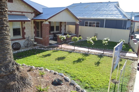 Two Cow Cottage Bed & Breakfast - Accommodation Fremantle 18