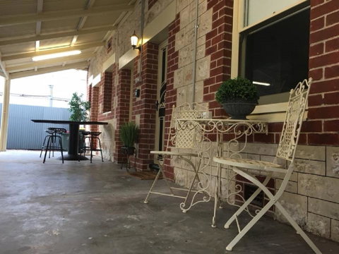 Two Cow Cottage Bed & Breakfast - Accommodation Fremantle 0