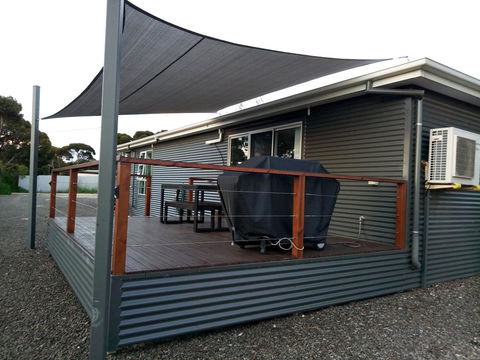 Home On Torrens - Accommodation Fremantle 6