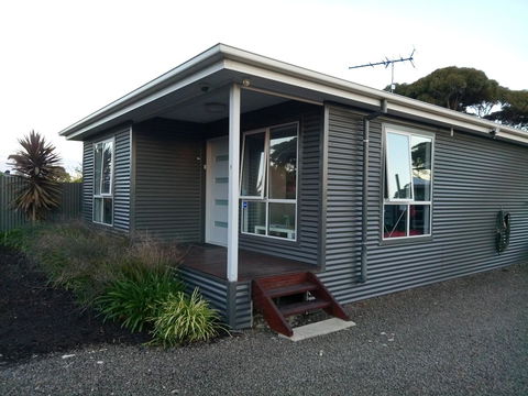 Home On Torrens - Accommodation Fremantle 5