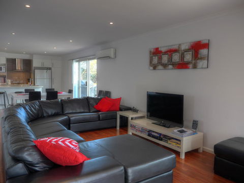 Home On Torrens - Accommodation Fremantle 26