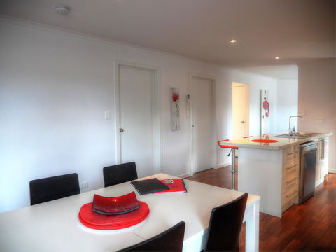 Home On Torrens - Accommodation Fremantle 21