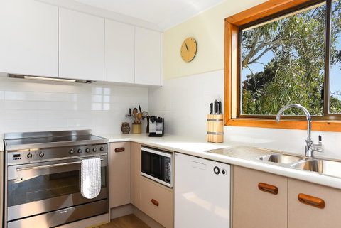 Port Of Call - Port Willunga - C21 SouthCoast Holidays - Accommodation Fremantle 7