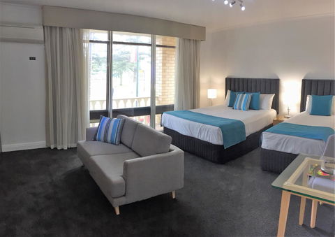 Ensenada Motor Inn And Suites - Accommodation Fremantle 2