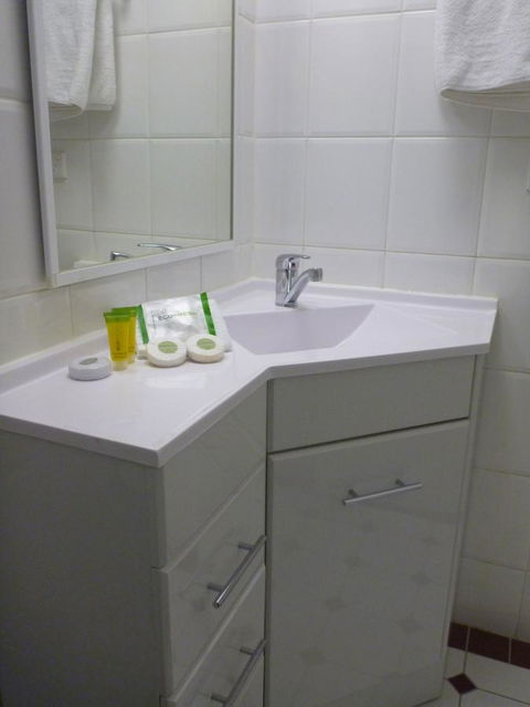 Ensenada Motor Inn And Suites - Accommodation Fremantle 15