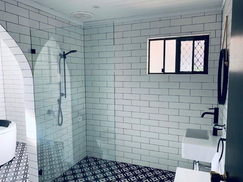 The Manor Basket Range - Accommodation Fremantle 10